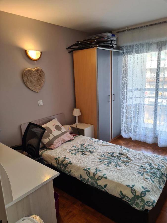 פריז Chambre De 11 M2 Avec Balcon מראה חיצוני תמונה
